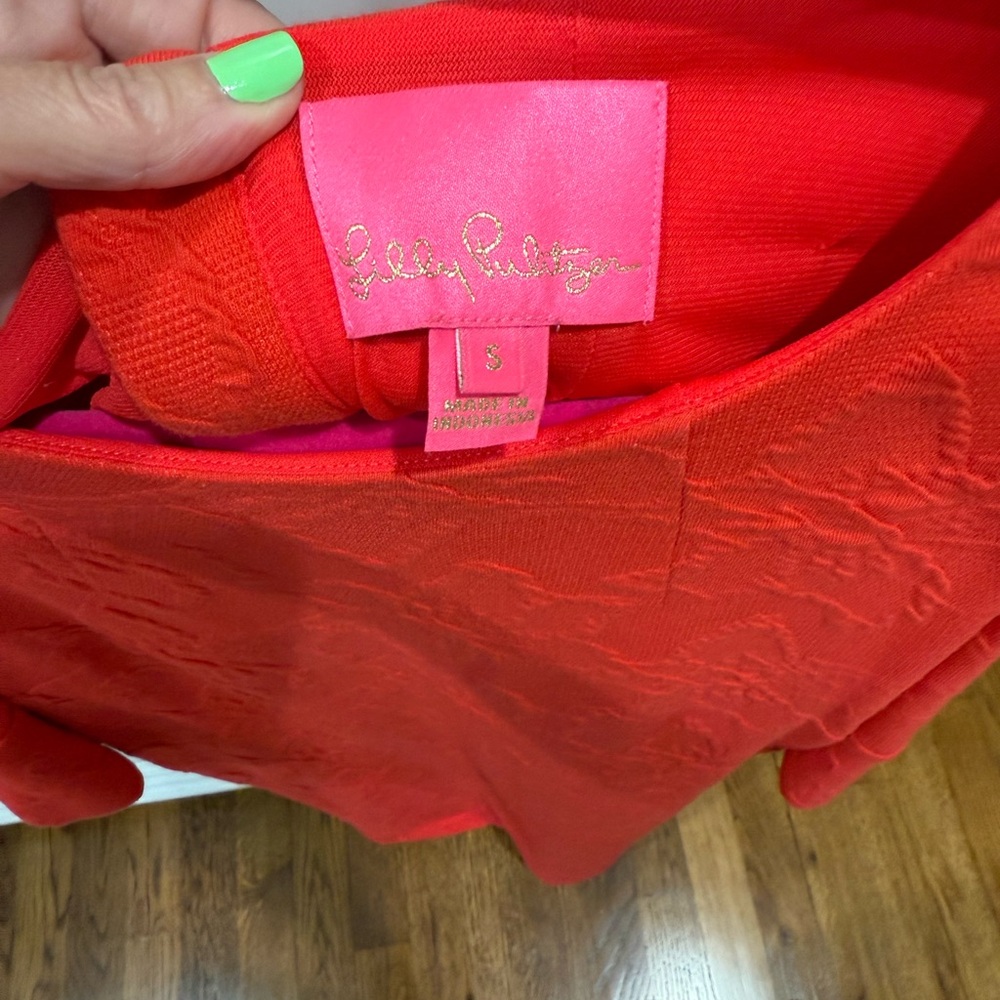 Lilly Pulitzer Vibrant pinkish/red‎ puff Sleeve Dress - Picture 8 of 8
